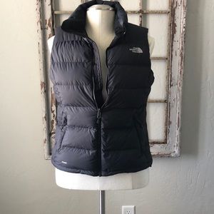 Black North Face 700 vest
